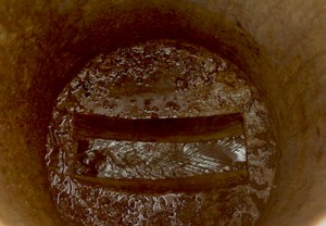 intérieur regard canalisations