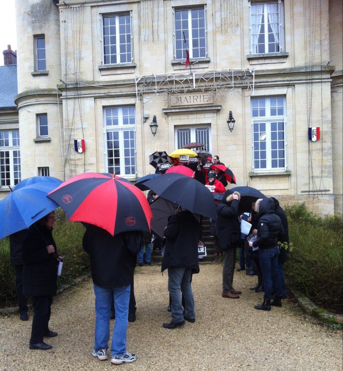 Nesles la Vallée soutient Charlie-Hebdo